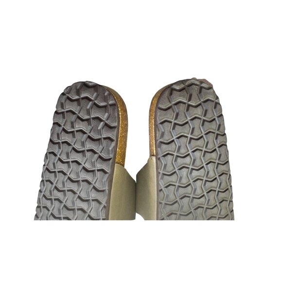 Cushionaire Lane Women's 8.5M Beige Buckle Cork Footbed Sandals Comfort - Picture 9 of 10